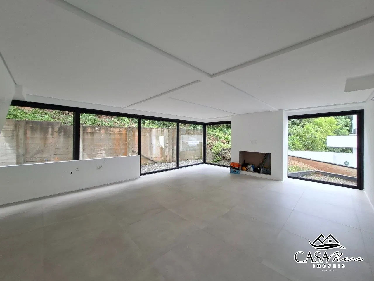 Casa com 3 suítes, vista para o mar e rooftop em Canasvieiras, foto 2